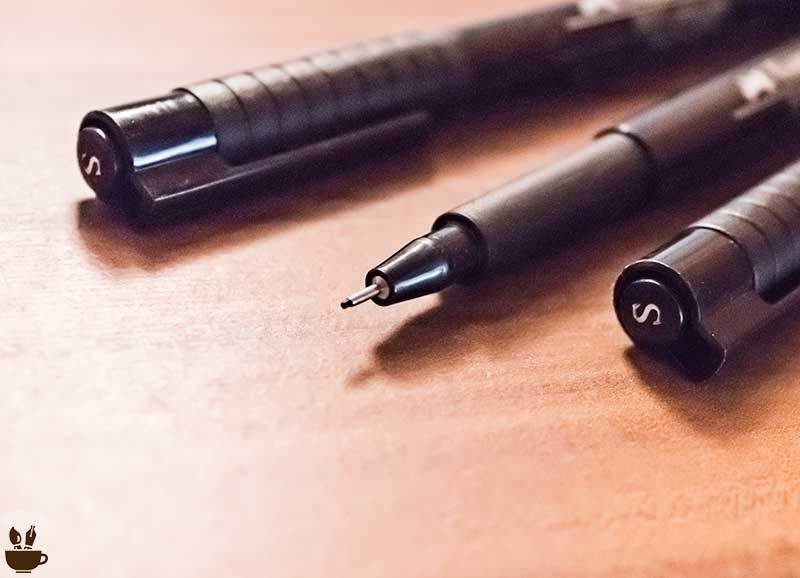 PITT Artist Pen von Faber Castell in Schwarz mit Mine Superfein S
