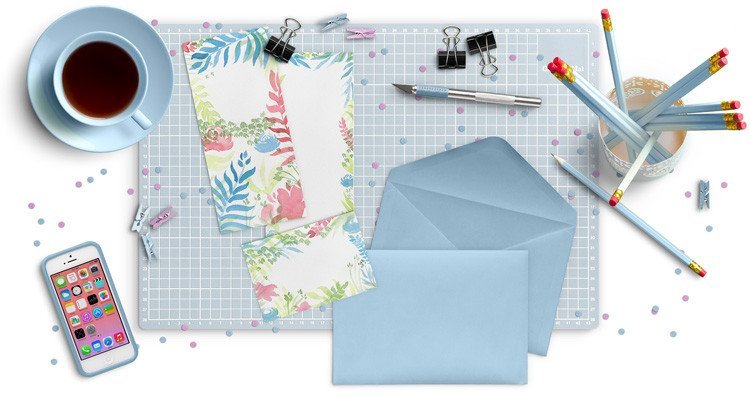 Karten, Visitenkarten und Briefpost kann durch einheitliches Design aufgewertet und aufeinander abgestimmt werden.